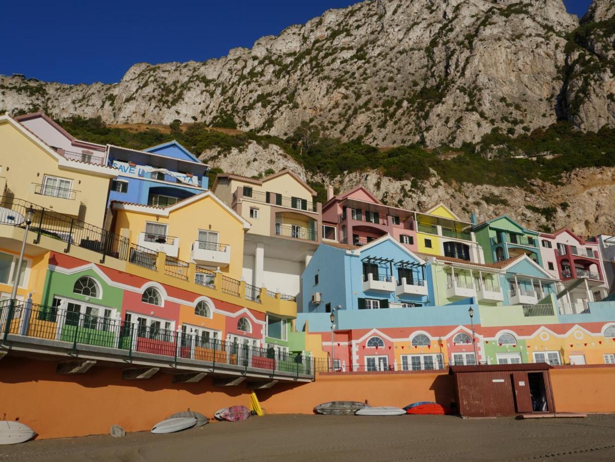 Spectacular Beachfront Duplex On The Mediterranean - Caleta, Catalan Bay Lägenhet Gibraltar Exteriör bild