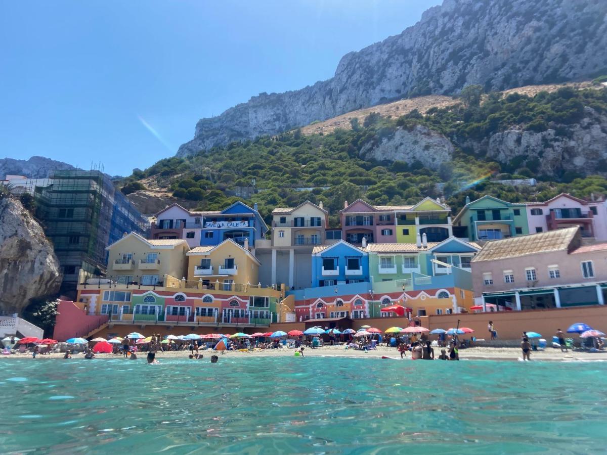 Spectacular Beachfront Duplex On The Mediterranean - Caleta, Catalan Bay Lägenhet Gibraltar Exteriör bild